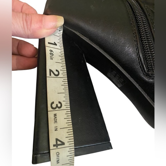 Dolls Kill Mixx Shuz Black Size 8 Perla Knee High Boots Triangle Heel Whimsigoth - Picture 10 of 13